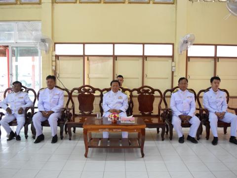 พิธีรับมอบพระบรมฉายาลักษณ์ พระบาทสมเด็จพระเจ้าอยู่หัว และสมเด็จพ