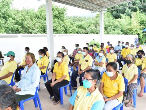 พิธีมอบสิ่งของพระราชทานแก่ประชนผู้ประสบอุทกภัย ในพื้นที่ตำบลวัดโ